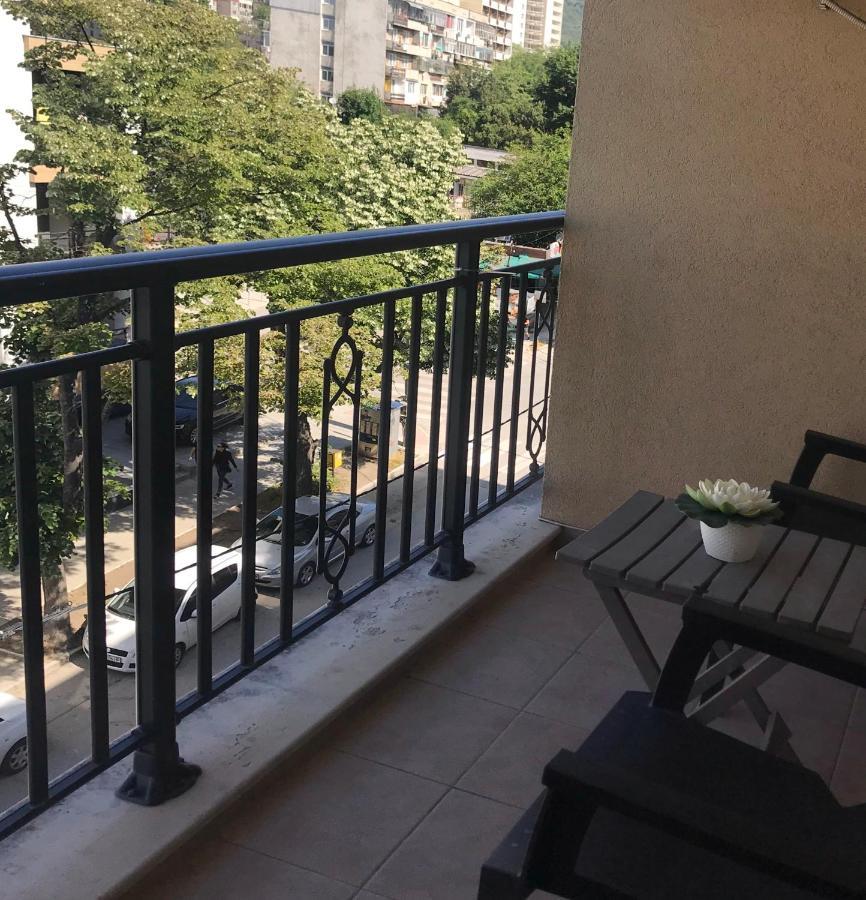 Appartamento Four Seasons + Varna Esterno foto
